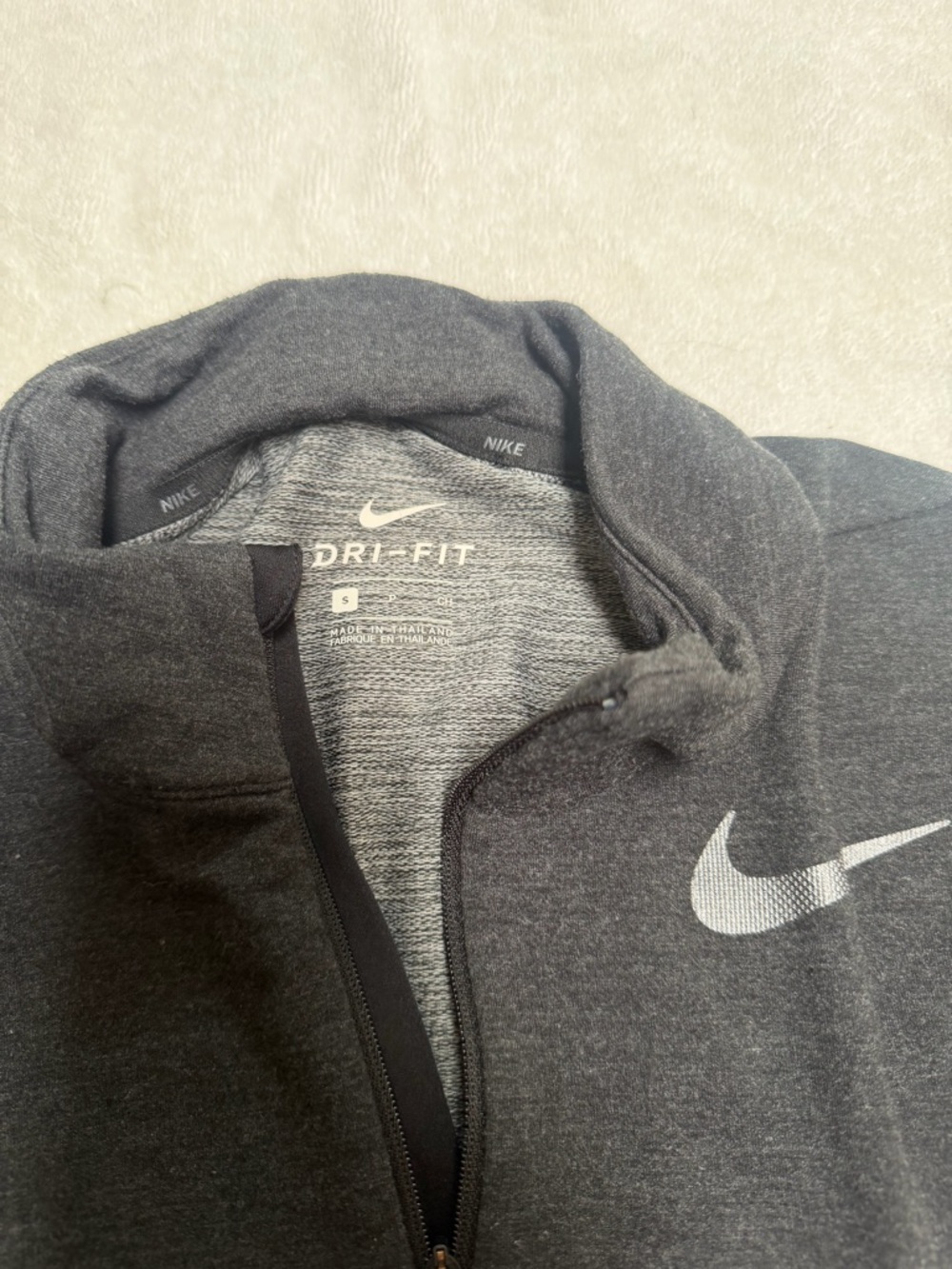 Nike Charcoal Gray Quarter-Zip Pullover - Picture 3 of 3